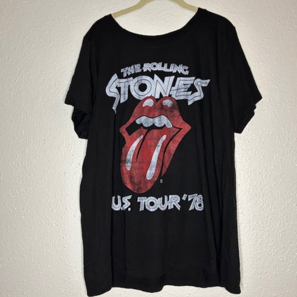 Torrid The Rolling Stones T-Shirt Size 3 (22-24 US)